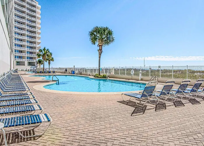Waterfront With Pool Hot Tub Sauna Ac Washer & Dryer & Balcony Holiday home