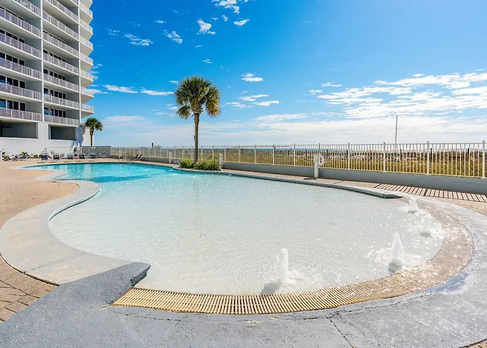 Waterfront With Pool Hot Tub Sauna Ac Washer & Dryer & Balcony